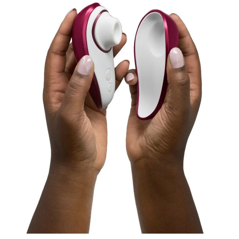 Womanizer Liberty 吸吮深入互动器