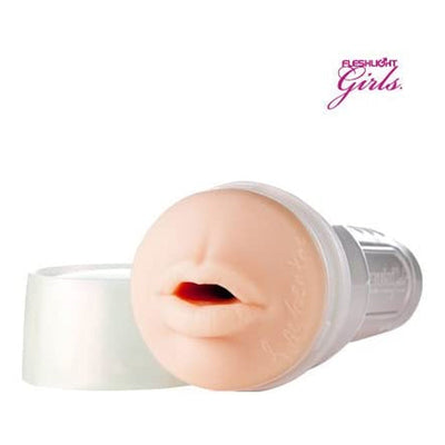 Fleshlight Girls Lupe Fuentes 吞咽